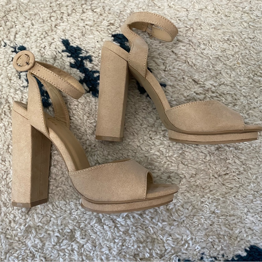 Lulus Platform Heels - Picture 5 of 7